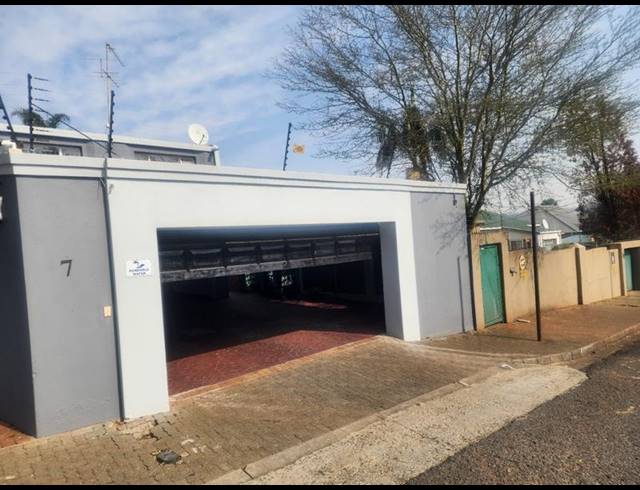 1 BEDROOM PROPERTY TO RENT IN KENSINGTON